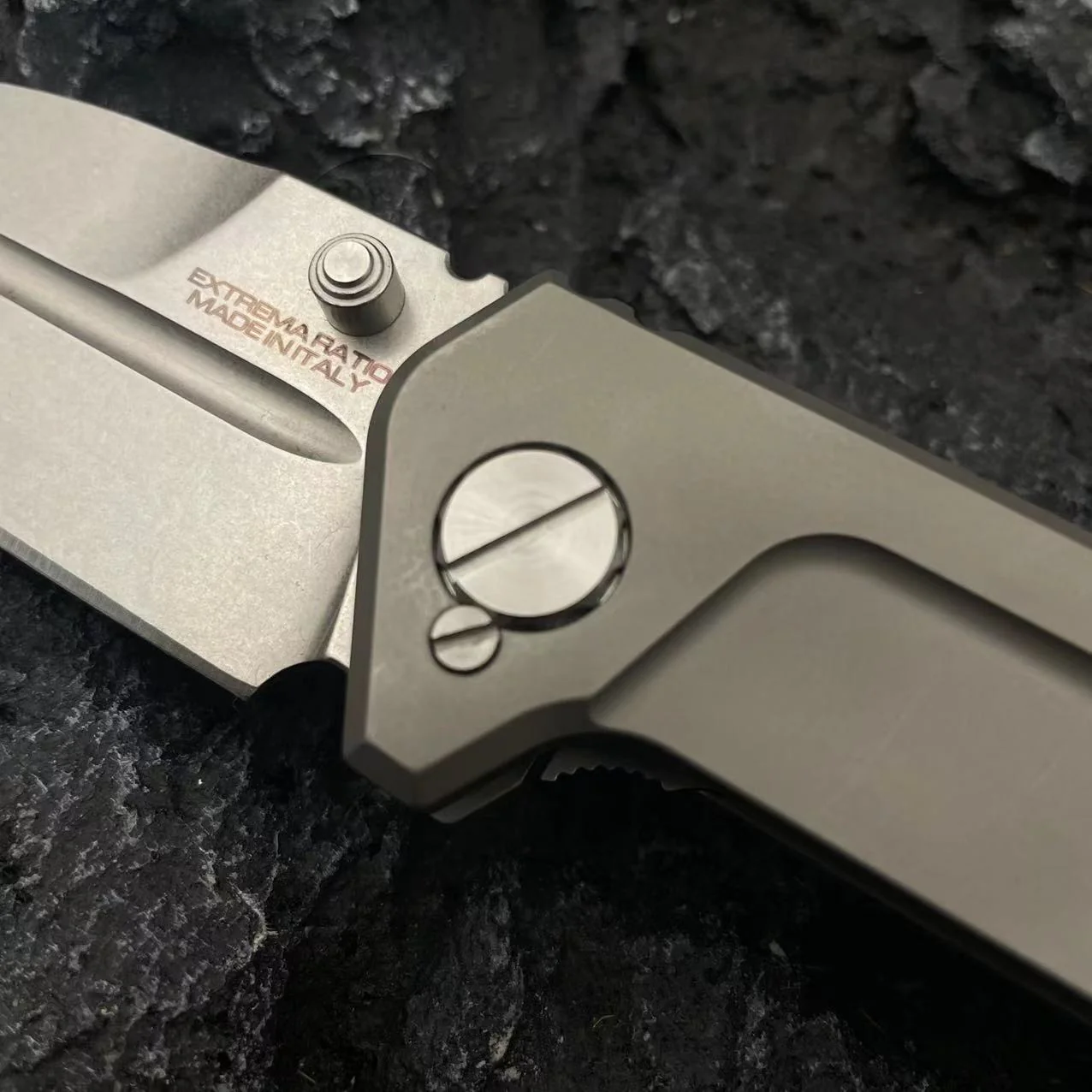 BOULDER - TITANIUM ALLOY FOLDING EDC - Image 10