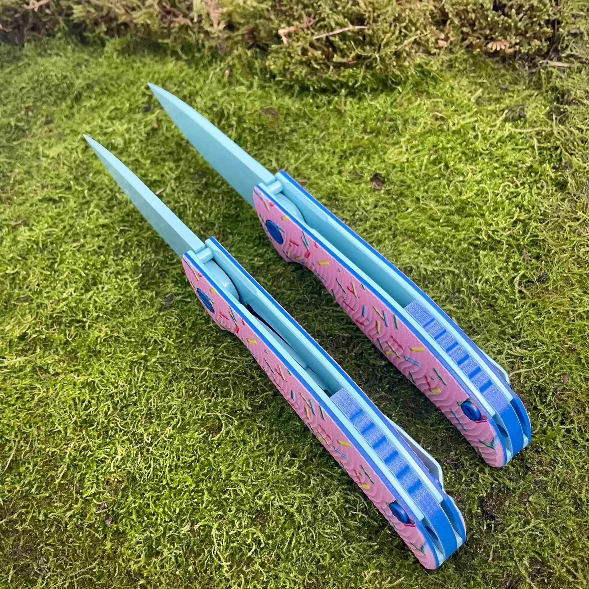 DONUTS - D2 G10 EDC - Image 4